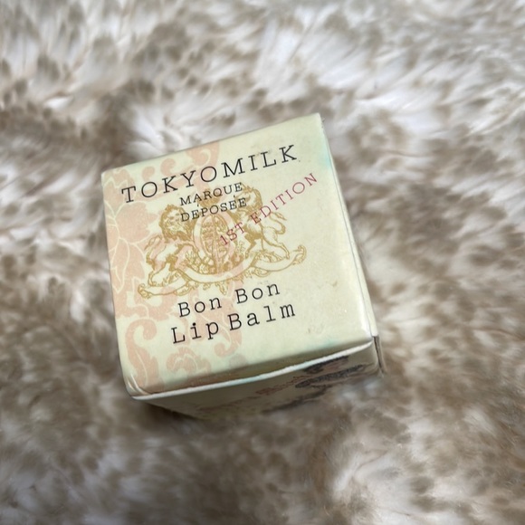 TokyoMilk Bon Bon Lip Balm - Picture 3 of 9
